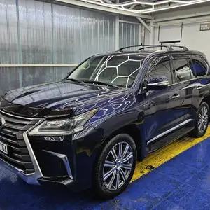 Lexus LX 570