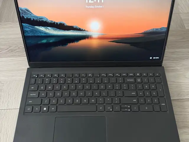 Dell 15.6", AMD Ryzen 7, 16 GB RAM, 512 GB, Улаанбаатар — Хан-Уул — King Tower