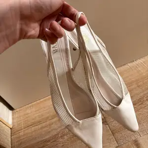 Zara tufli, Улаанбаатар — Чингэлтэй — 6-р хороо