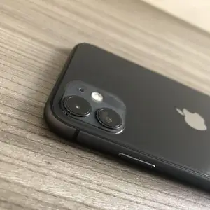 Apple Iphone 11, 64 gb, Black, Улаанбаатар — Баянгол — Баруун 4 зам