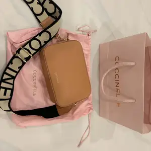 Coccinelle tebe crossbody cognac, Улаанбаатар — Баянзүрх — 7-р хороо