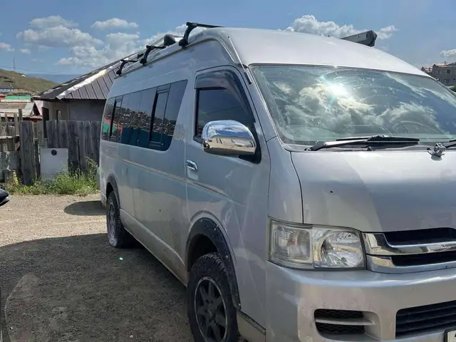 Toyota Hiace