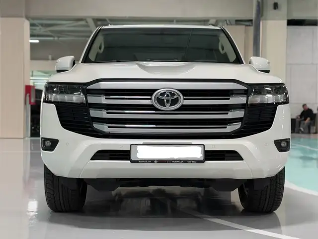 Toyota Land Cruiser 300
