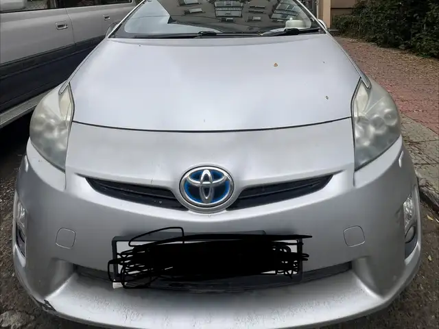Toyota Prius 30