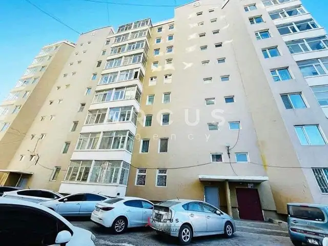 10-р хороололд 2 өрөө байр 62мкв, Улаанбаатар — Баянгол — 10-р хороолол