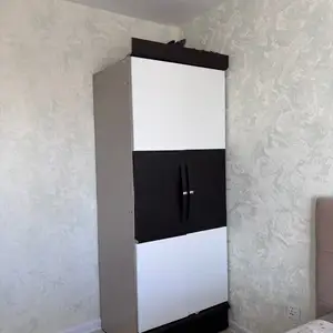 4 хаалгатай, 1,6м урт, 2м өндөр шкаф, Улаанбаатар — Баянгол — 11-р хороо