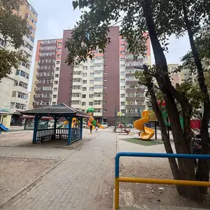 Бзд өгөөмөр хотхонд 2 өрөө байр 47.3мкв, Улаанбаатар — Баянзүрх — Өгөөмөр захын зүүн