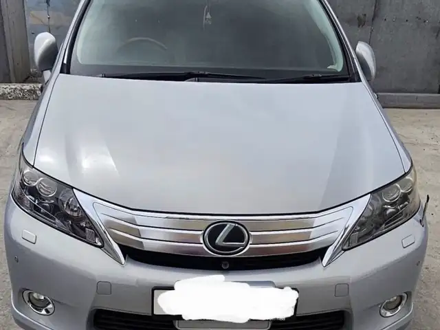 Lexus HS