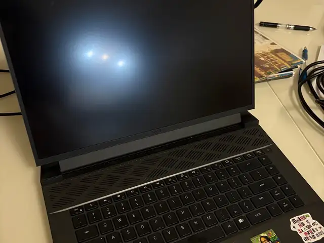 Dell 16'', Улаанбаатар — Хан-Уул — Viva city