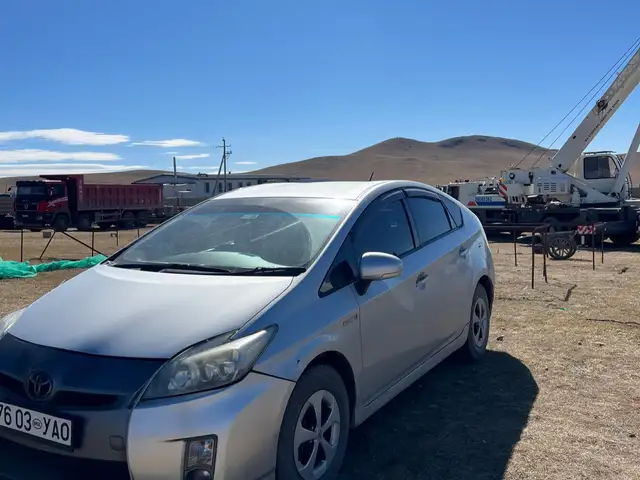 Toyota Prius 30