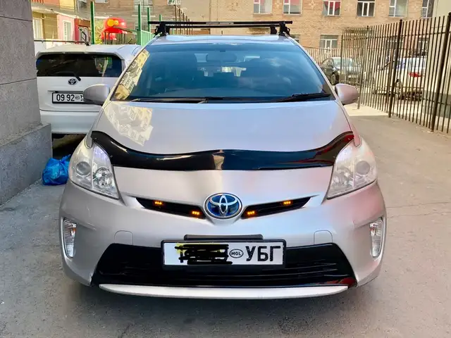 Toyota Prius 30