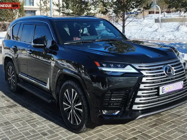 Lexus LX 600