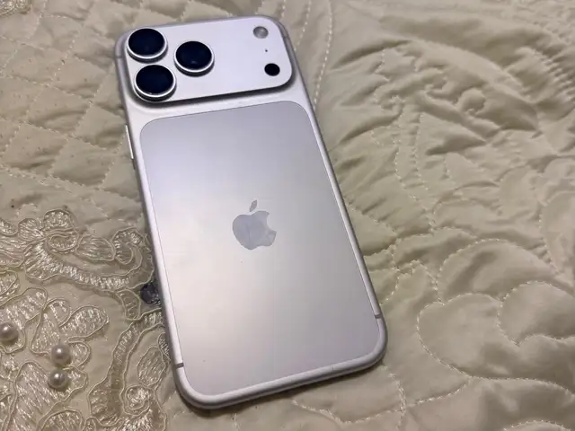 Apple iPhone 17 Pro Max, 256 gb, Улаанбаатар — Сонгинохайрхан — 17-р хороо