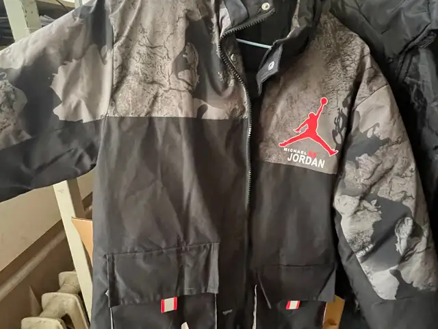 Jordan 23 цамц, Улаанбаатар — Сүхбаатар — 8-р хороо