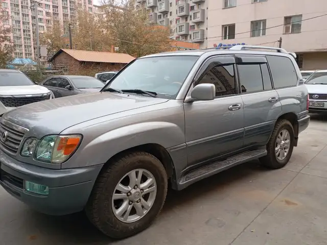 Lexus LX 470