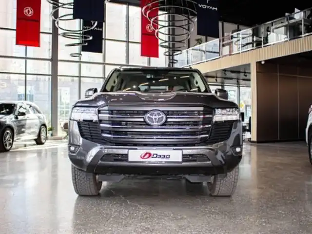 Toyota Land Cruiser 300