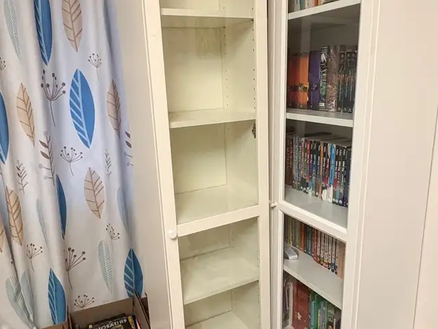 Ikea billy номын тавиур, Улаанбаатар — Баянзүрх — 15-р хороолол