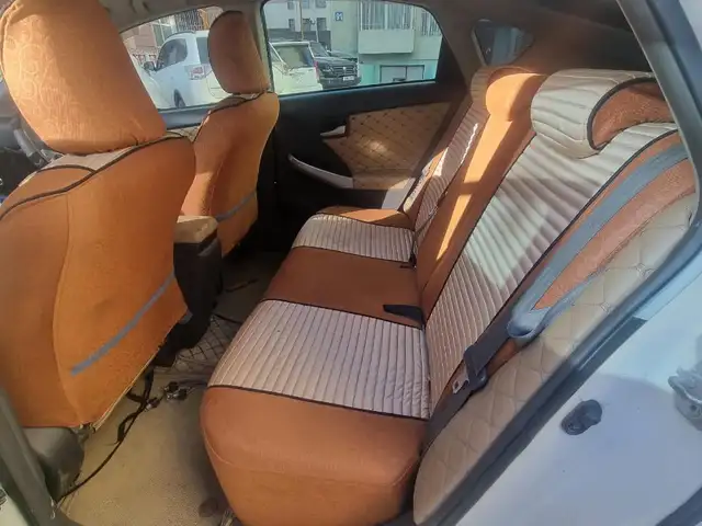 Toyota Prius 30
