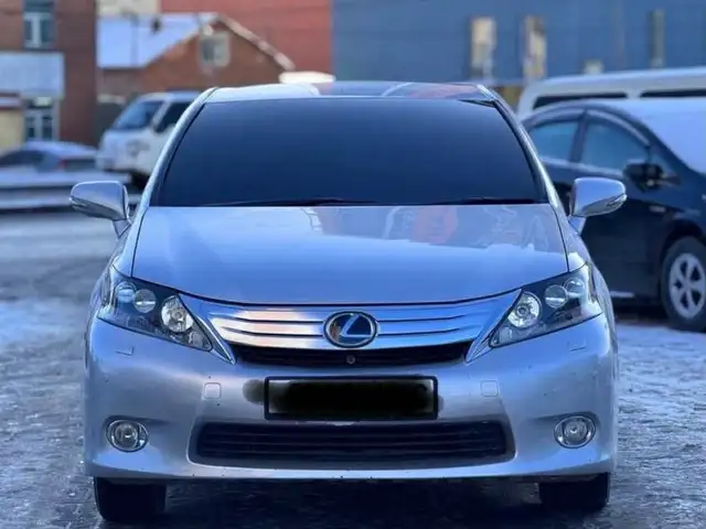 Lexus HS