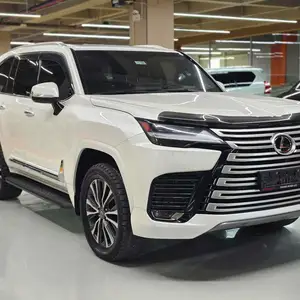 Lexus LX 600