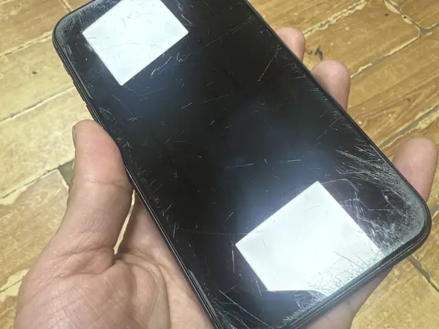 Apple Iphone 11, 64 gb, Black, Улаанбаатар — Баянзүрх — 13-р хороолол