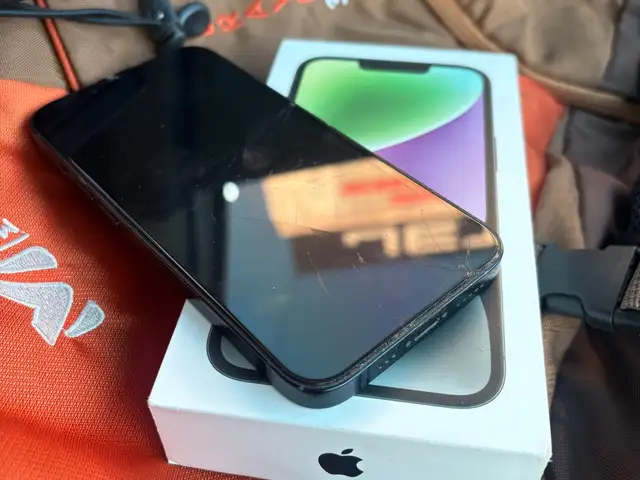 Apple iPhone 14, 128 gb, Midnight, Улаанбаатар — Баянзүрх — 23-р хороо