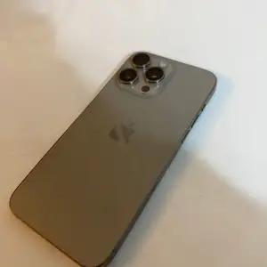 Apple iPhone 15 Pro Max, 512 gb, Natural Titanium, Улаанбаатар — Сүхбаатар — 11-р хороолол