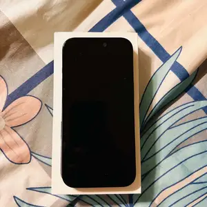 Apple iPhone 15, 128 gb, Black, Улаанбаатар — Сонгинохайрхан — 5 шар