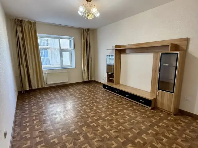 Зүүн 4 замын торгоны замтай байрны хажууд хагас тавилгатай 50 м2 2 өрөө, Улаанбаатар — Баянзүрх — Зүүн 4 зам