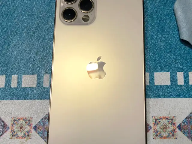 Apple iPhone 12 Pro, 128 gb, Gold, Улаанбаатар — Сонгинохайрхан — Баруун салаа