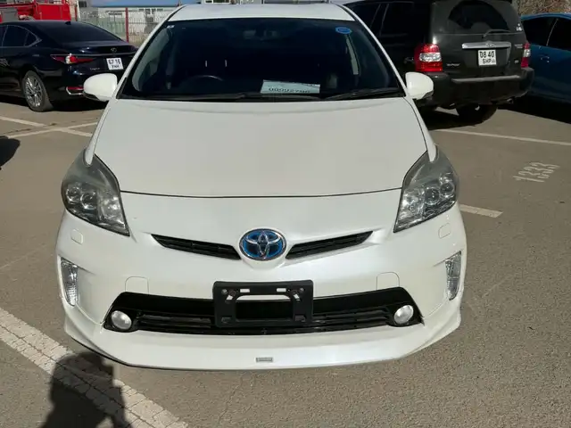 Toyota Prius 30