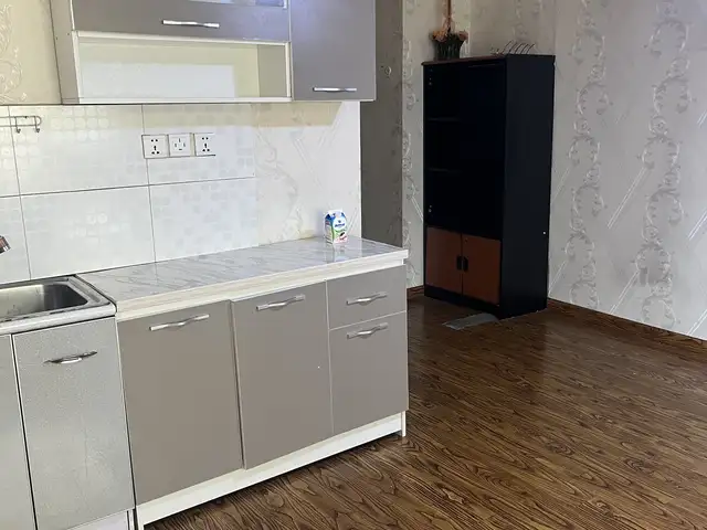 Хотын төвд үйлдвэрчин хотхонд 1өрөө 22м2, Улаанбаатар — Сүхбаатар — 1-р хороо