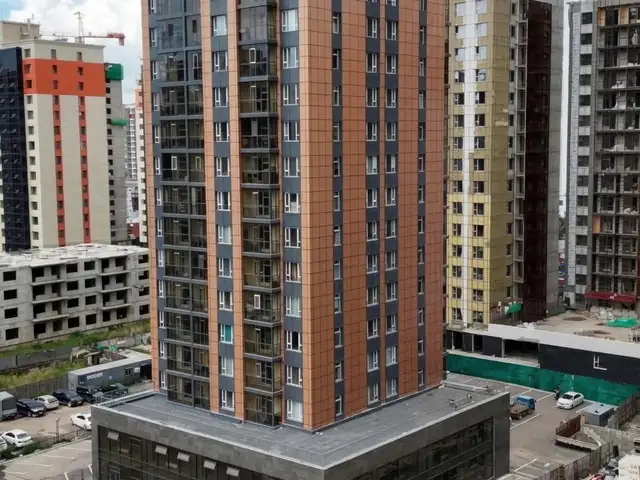 Сбд 11-р хороо hometown хотхонд 2 өрөө шинэ гал тогооны тавилгатай42.64м2 байр, Улаанбаатар — Сүхбаатар — 11-р хороо