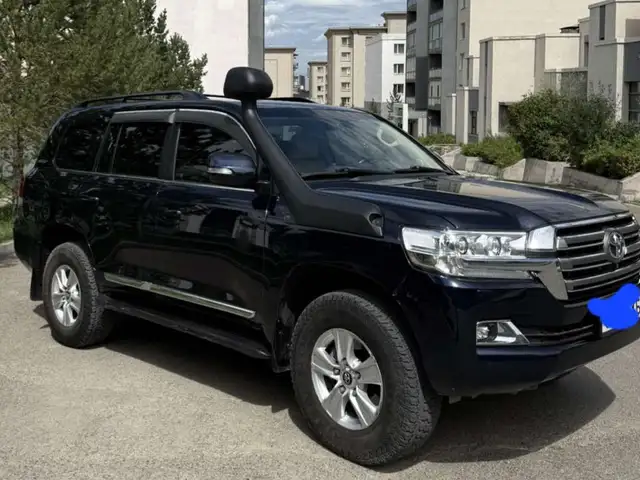 Toyota Land Cruiser 200