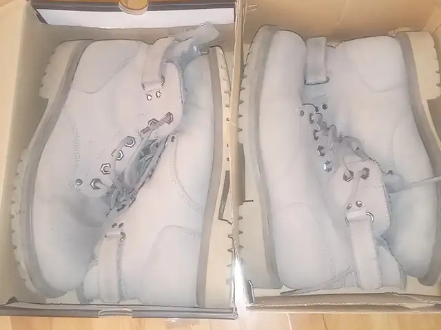 UGG 39-40р өвлийн гутал, Улаанбаатар — Хан-Уул — 10-р хороо