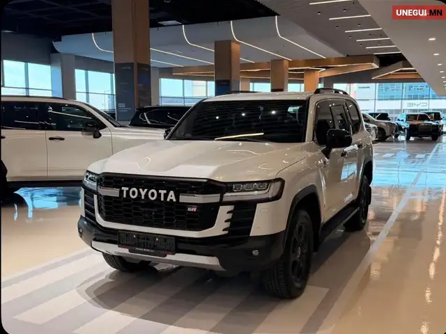 Toyota Land Cruiser 300