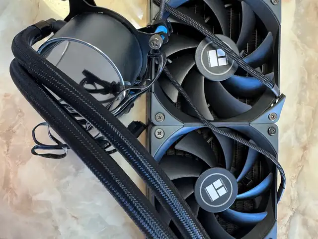 Thermalright 240mm liquid cooler, Улаанбаатар — Баянзүрх — Их Засаг Их сургууль