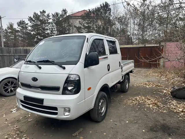 Kia Бусад
