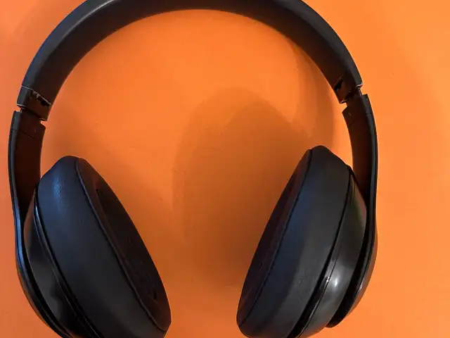 Beats studio wireless, Улаанбаатар — Хан-Уул — 120 мянгат