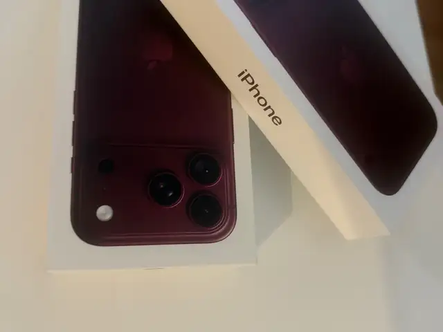 Apple iPhone 18, 256 gb, Улаанбаатар — Хан-Уул — 19-р хороолол