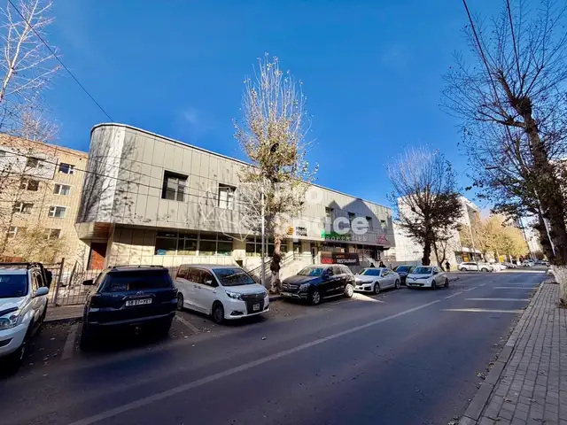 Төмөр зам варьете төвийн баруун талд 25мкв оффис, Улаанбаатар — Баянгол — Богд-Ар