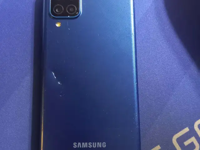 Samsung A serie +powerbank, Улаанбаатар — Сүхбаатар — 2-р сургууль