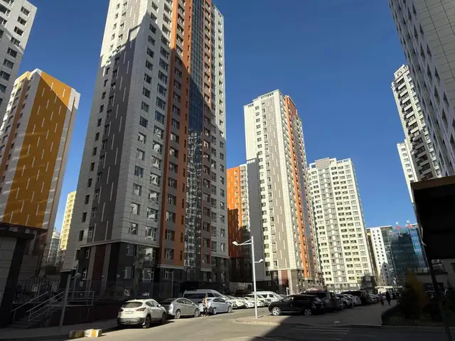Hunnu 2222 хотхонд 2 дугаар ээлжинд 3 өрөө 70мкв, Улаанбаатар — Хан-Уул — Хүннү