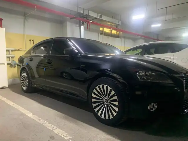 Lexus GS