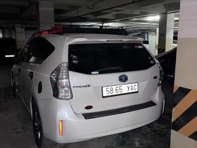 Toyota Prius 41