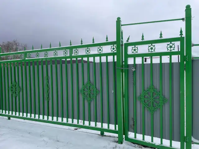 Төв, сөгнөгөрт хашаатай өмчилсөн 1000мкв газар, Төв