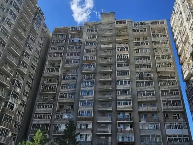 Golden park 2 хотхонд 6 давхарт 2 өрөө 43мкв зогсоолын хамт, Улаанбаатар — Баянгол — 28-р хороо