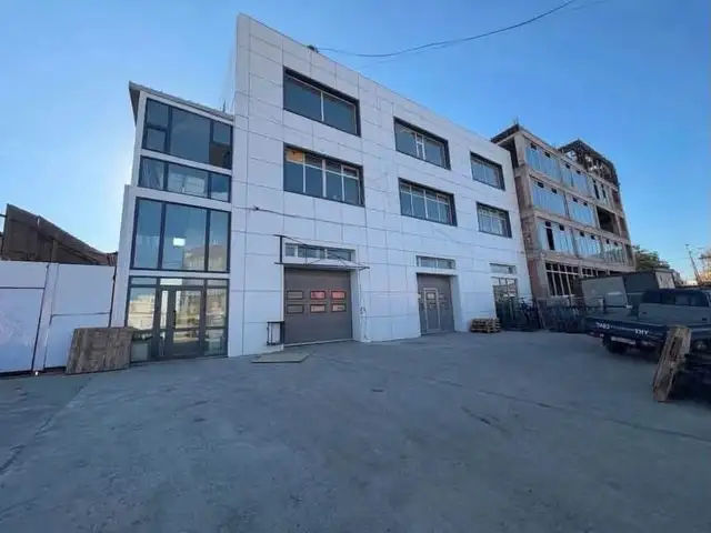 Бгд-т зам дагуу 540м² 3давхар обьект, Улаанбаатар — Баянгол — 16-р хороо