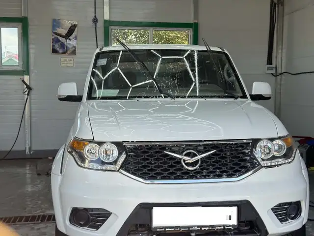 UAZ Pickup