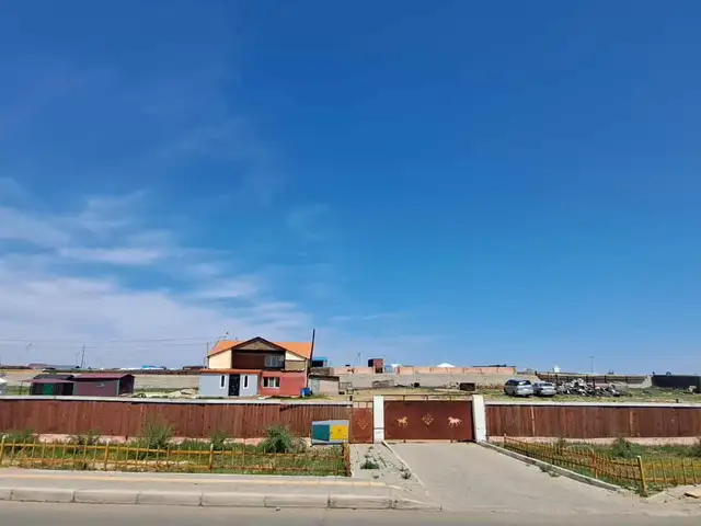 Говьсүмбэр аймаг, сүмбэр сум, баянбулаг 5-525 тоотод байрлах хашаа байшин гараж, Говьсүмбэр